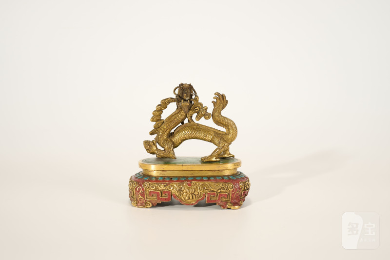 Lot895 清乾隆 铜鎏金行龙 - 图2